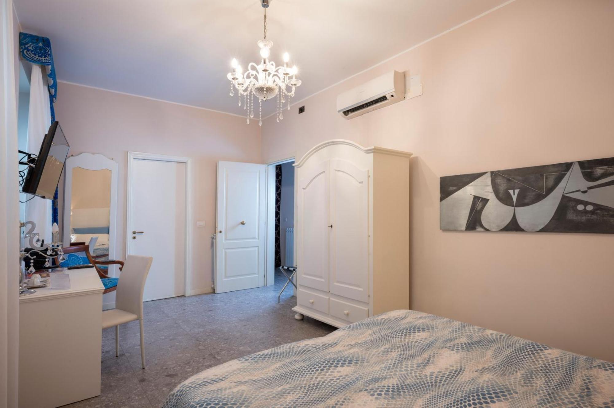 Porta Di Mezzo Luxury Suites & Rooms Taormina Dış mekan fotoğraf